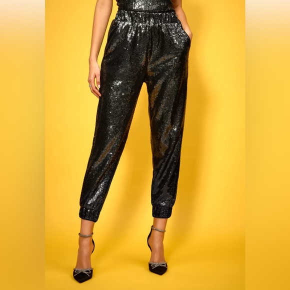 Red sequin mid-rise jogger pants size Small BRAND NEW. NY & Co - Picture 1 of 4